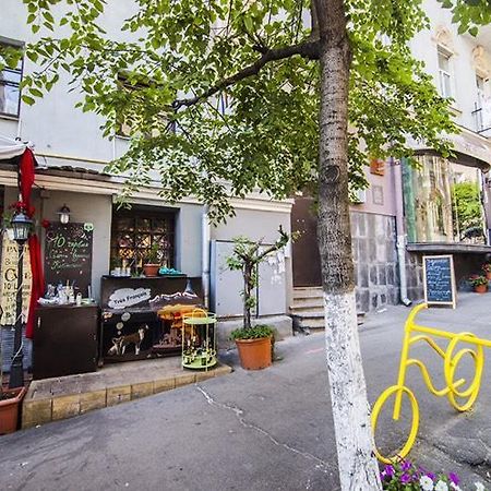 Apartment In The Heart Of 키예프 외부 사진